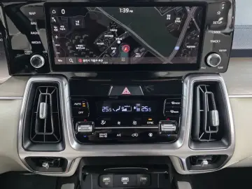 2021 Kia Sorento с пробегом 85 922 км