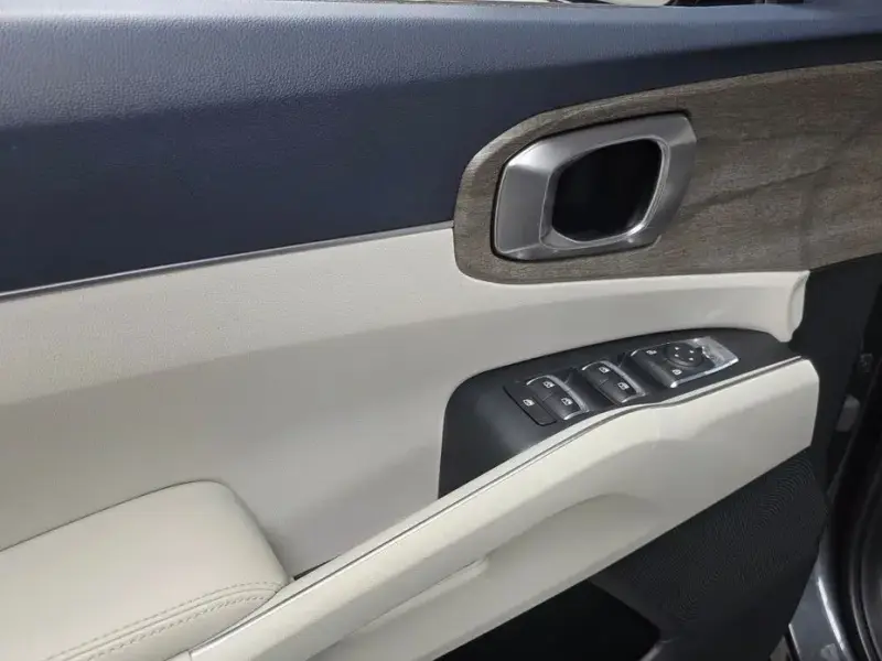 2021 Kia Sorento с пробегом 85 922 км