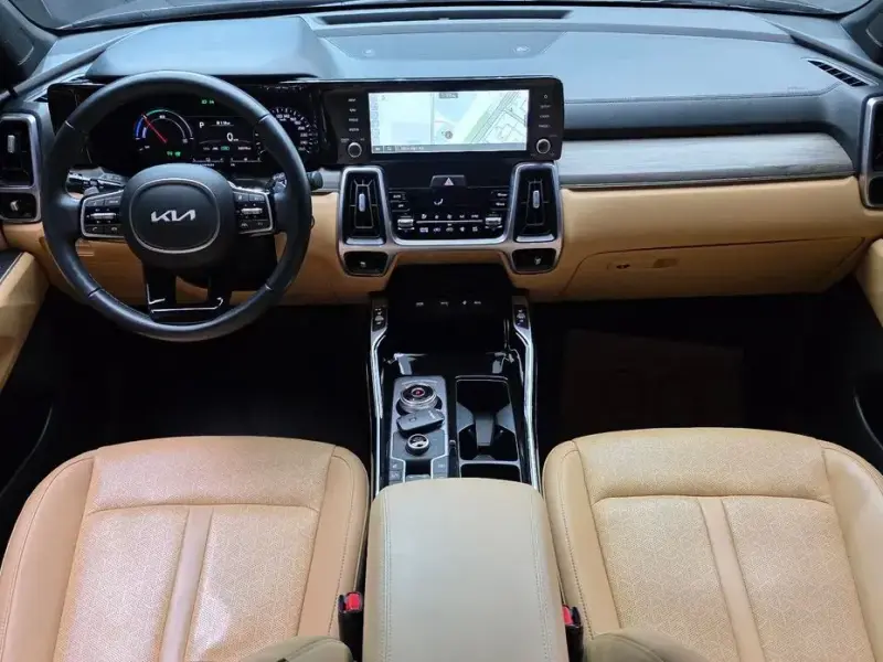 2022 Kia Sorento с пробегом 50 574 км