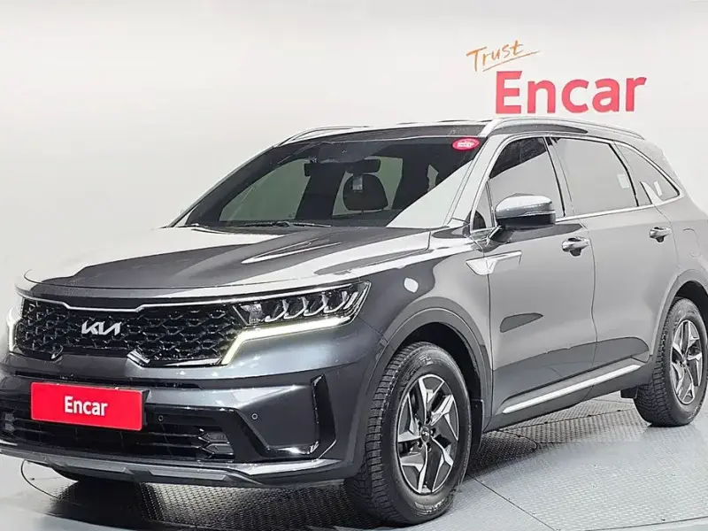 2023 Kia Sorento с пробегом 39 861 км