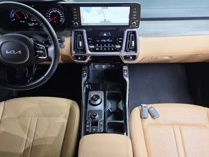 2023 Kia Sorento с пробегом 39 861 км