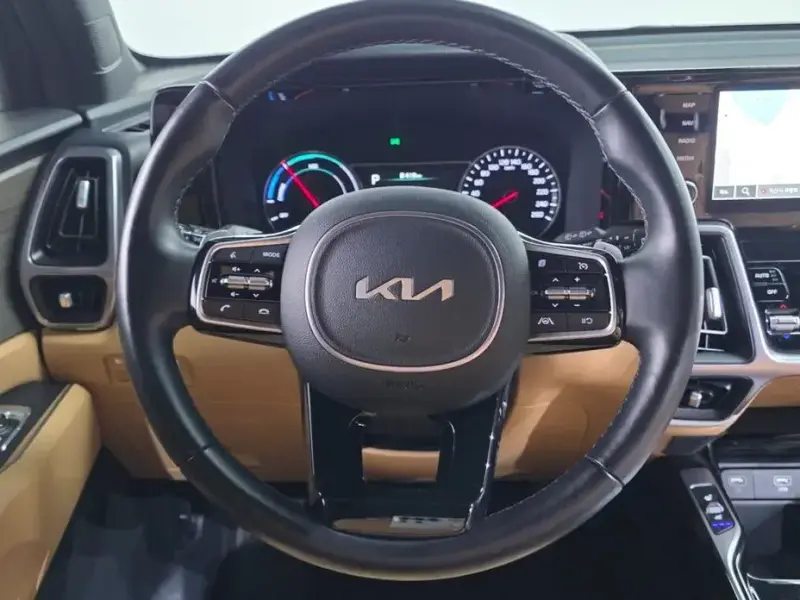 2023 Kia Sorento с пробегом 39 861 км