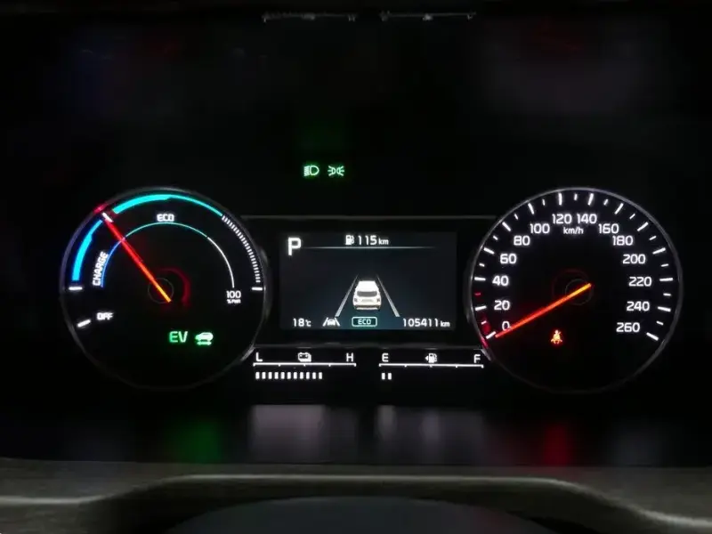 2022 Kia Sorento с пробегом 105 411 км