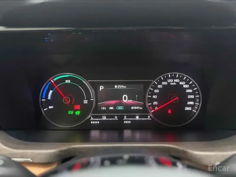 2022 Kia Sorento с пробегом 87 946 км