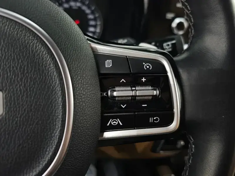2022 Kia Sorento с пробегом 48 763 км