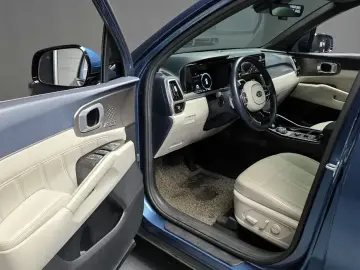 2021 Kia Sorento с пробегом 122 915 км