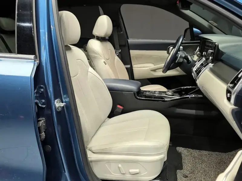 2021 Kia Sorento с пробегом 122 915 км
