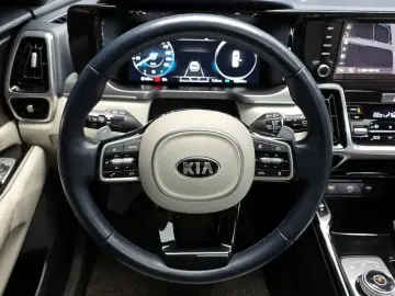 2021 Kia Sorento с пробегом 122 915 км