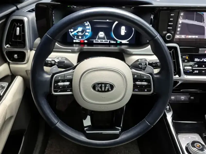 2021 Kia Sorento с пробегом 122 915 км