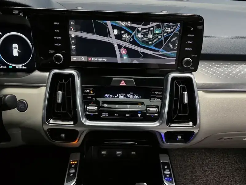 2021 Kia Sorento с пробегом 122 915 км