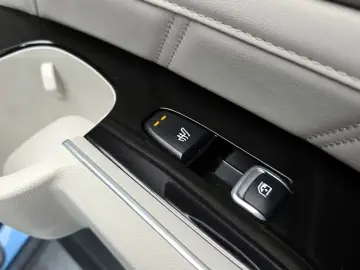 2021 Kia Sorento с пробегом 122 915 км