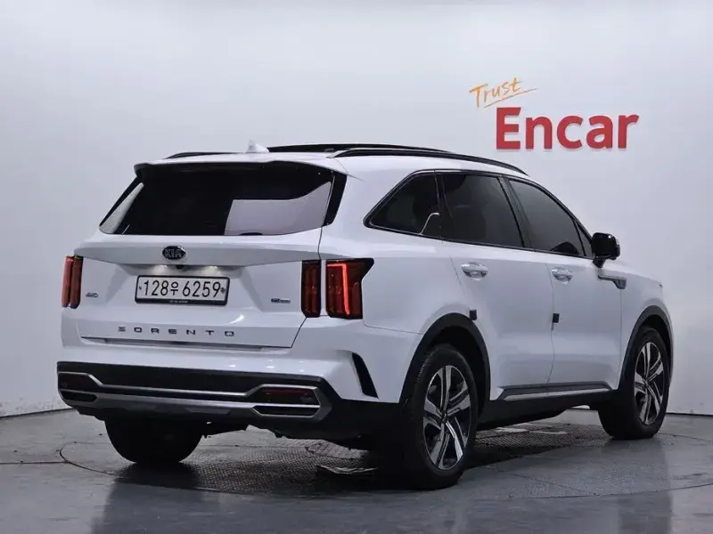 2021 Kia Sorento с пробегом 61 581 км