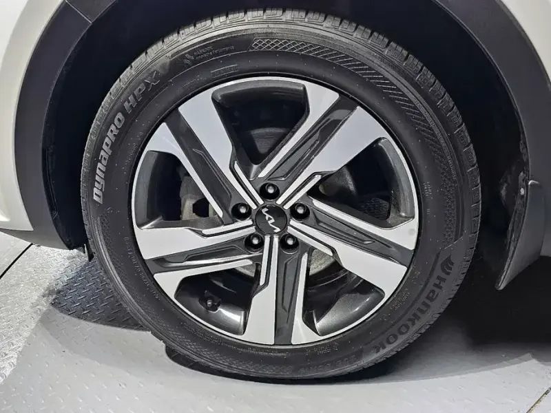 2022 Kia Sorento с пробегом 103 078 км