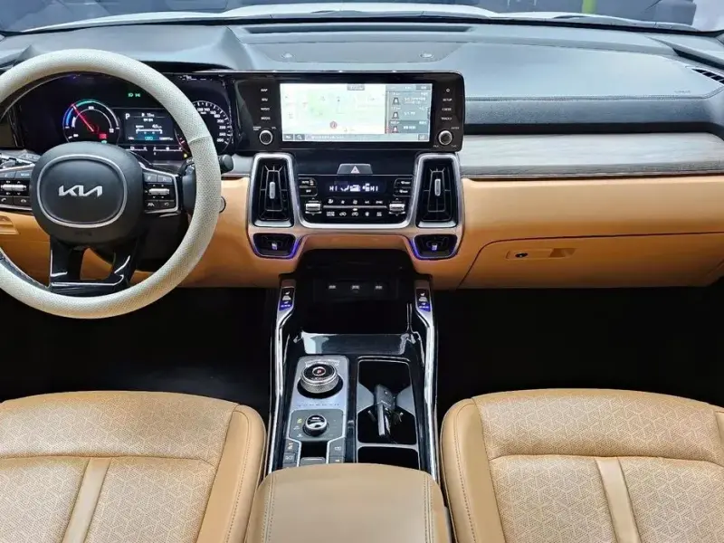 2022 Kia Sorento с пробегом 103 078 км
