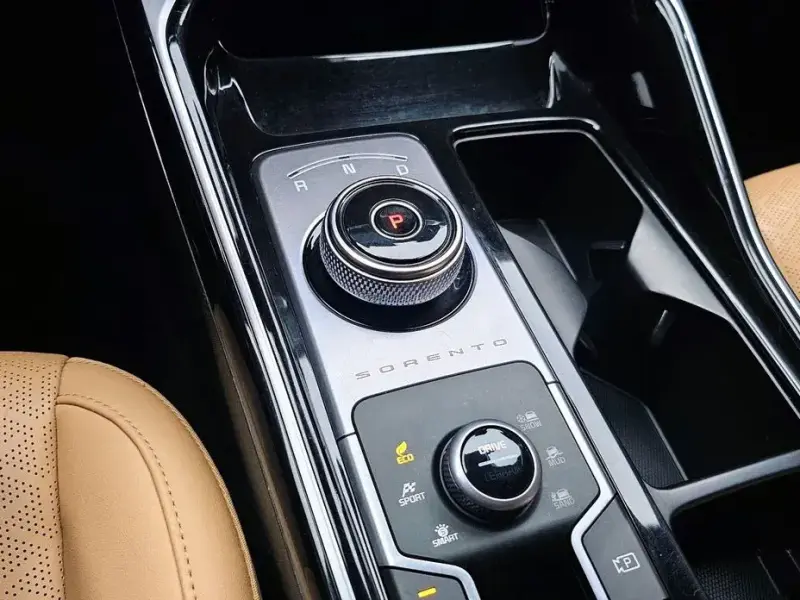 2022 Kia Sorento с пробегом 103 078 км