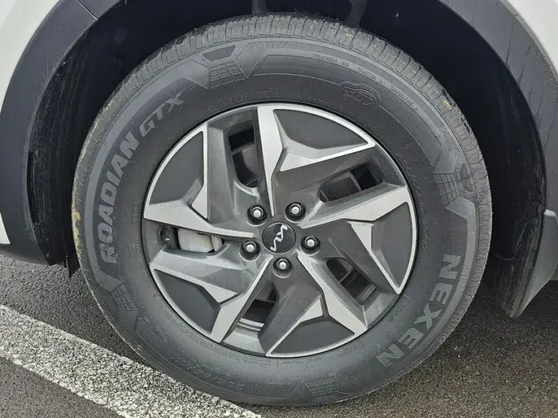 2022 Kia Sorento с пробегом 32 669 км