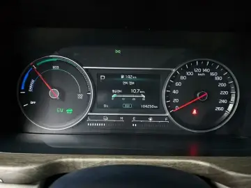 2022 Kia Sorento с пробегом 104 250 км
