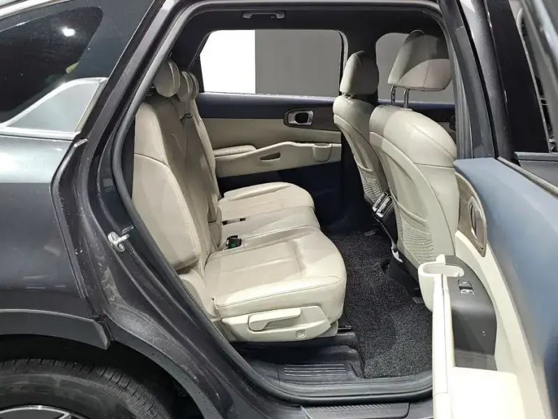 2022 Kia Sorento с пробегом 104 250 км