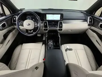 2020 Kia Sorento с пробегом 92 361 км