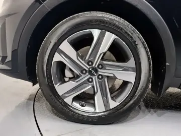 2022 Kia Sorento с пробегом 42 715 км