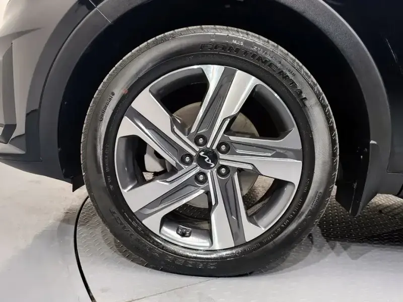 2022 Kia Sorento с пробегом 42 715 км