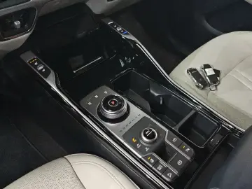 2022 Kia Sorento с пробегом 42 715 км