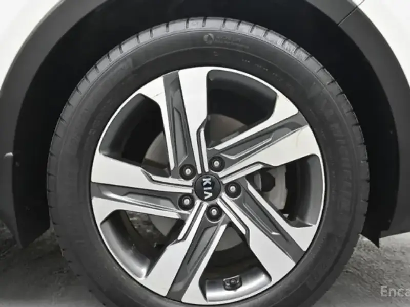 2021 Kia Sorento с пробегом 68 381 км