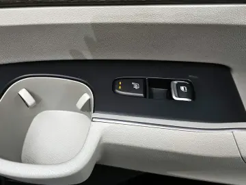 2022 Kia Sorento с пробегом 42 715 км