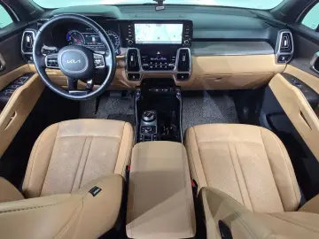 2022 Kia Sorento с пробегом 74 077 км