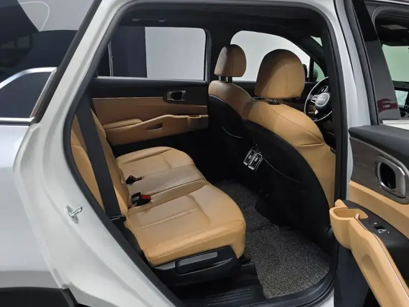2022 Kia Sorento с пробегом 74 077 км