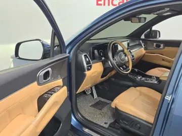 2022 Kia Sorento с пробегом 141 299 км