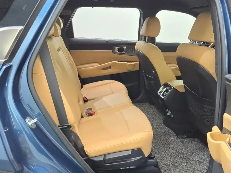 2022 Kia Sorento с пробегом 141 299 км