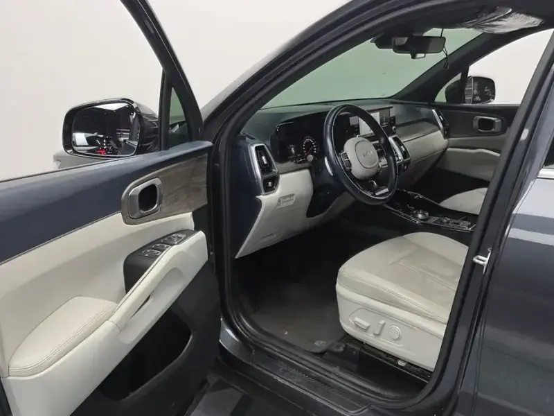 2022 Kia Sorento с пробегом 62 285 км