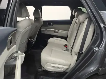 2022 Kia Sorento с пробегом 62 285 км
