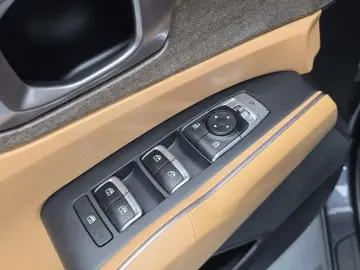 2022 Kia Sorento с пробегом 66 056 км