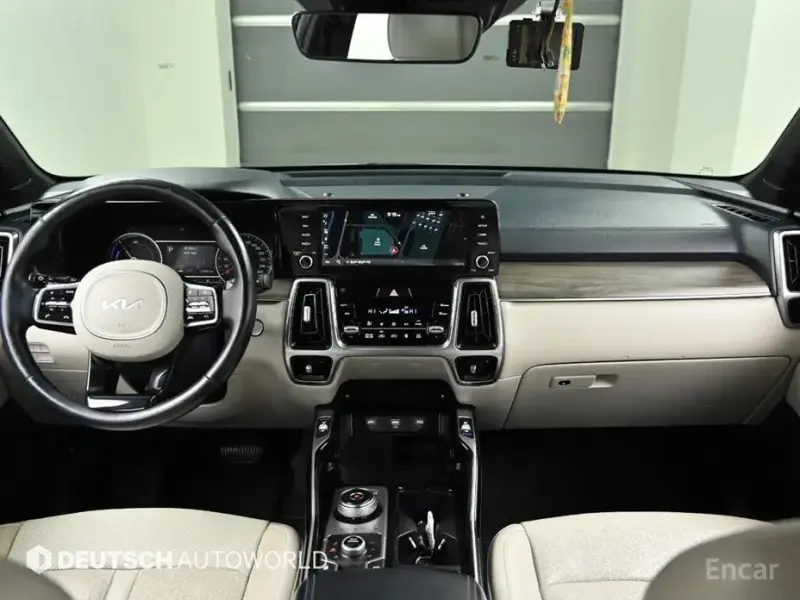 2022 Kia Sorento с пробегом 111 873 км