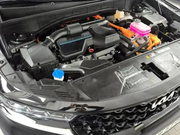 2023 Kia Sorento с пробегом 21 347 км