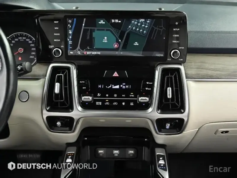 2022 Kia Sorento с пробегом 111 873 км