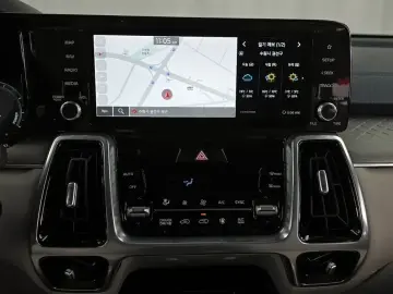 2023 Kia Sorento с пробегом 21 347 км