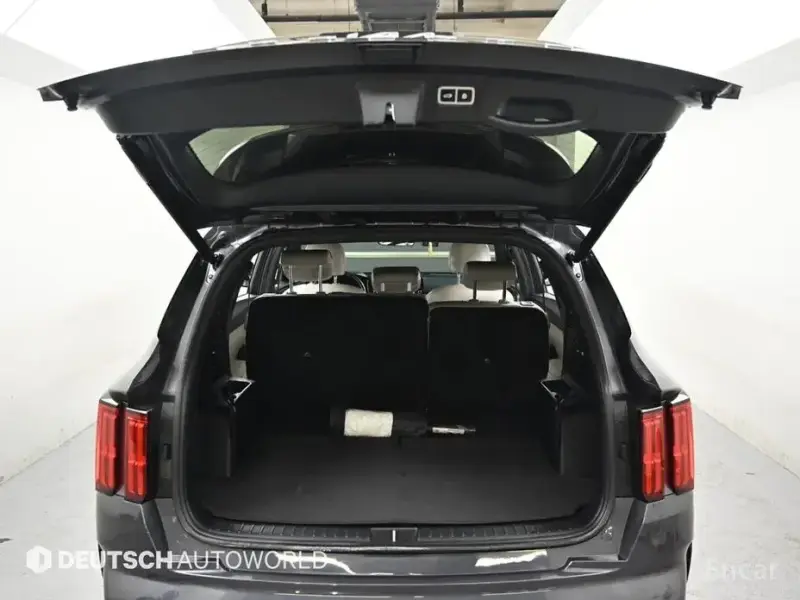 2022 Kia Sorento с пробегом 111 873 км