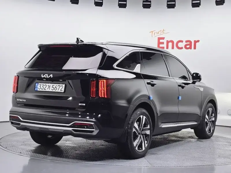 2023 Kia Sorento с пробегом 106 194 км