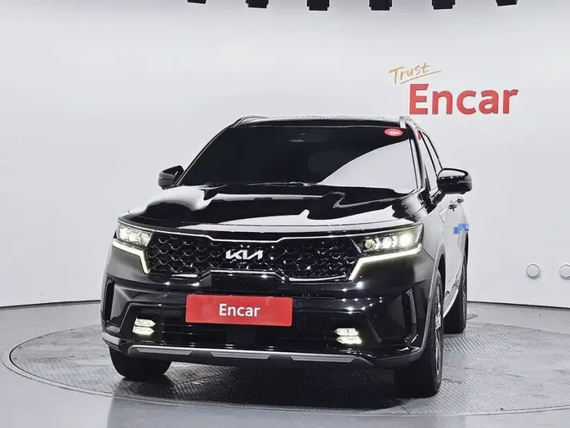2023 Kia Sorento с пробегом 106 194 км