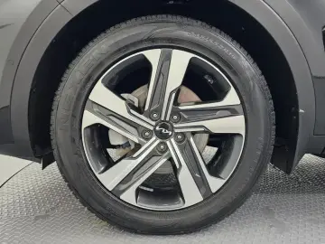 2023 Kia Sorento с пробегом 106 194 км