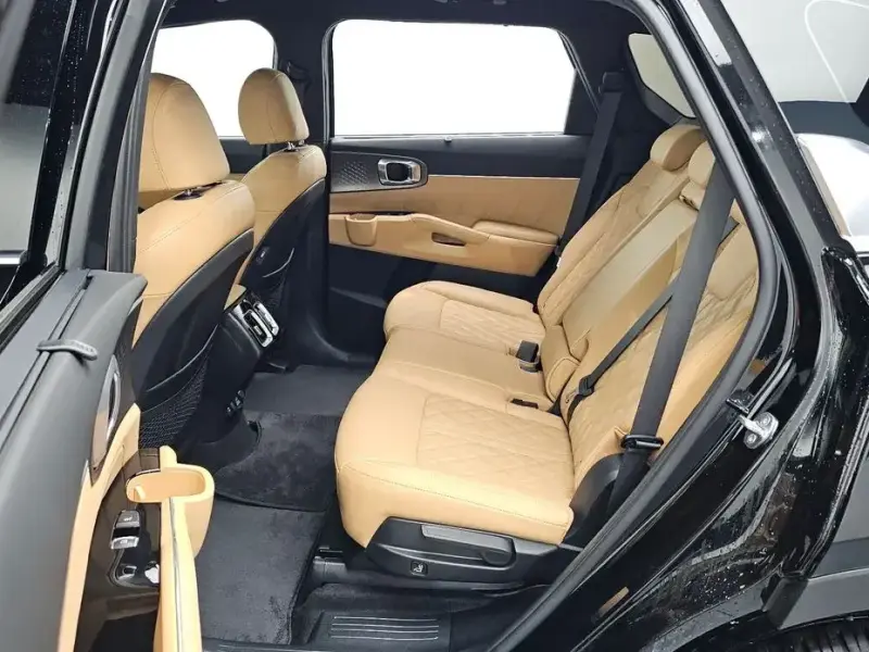 2023 Kia Sorento с пробегом 106 194 км