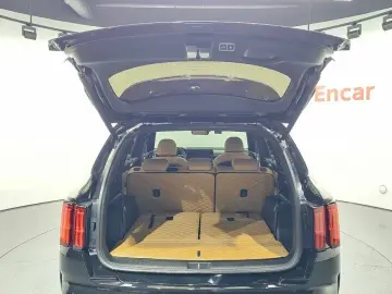 2023 Kia Sorento с пробегом 106 194 км