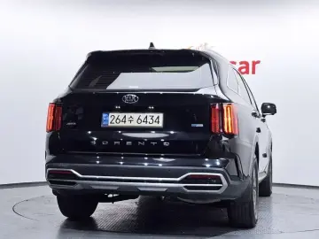 2021 Kia Sorento с пробегом 103 084 км
