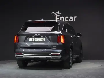 2023 Kia Sorento с пробегом 58 563 км