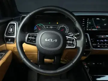 2023 Kia Sorento с пробегом 58 563 км