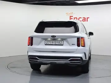 2021 Kia Sorento с пробегом 62 686 км