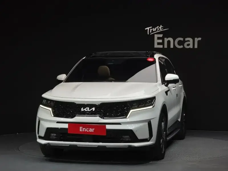 2023 Kia Sorento с пробегом 51 790 км